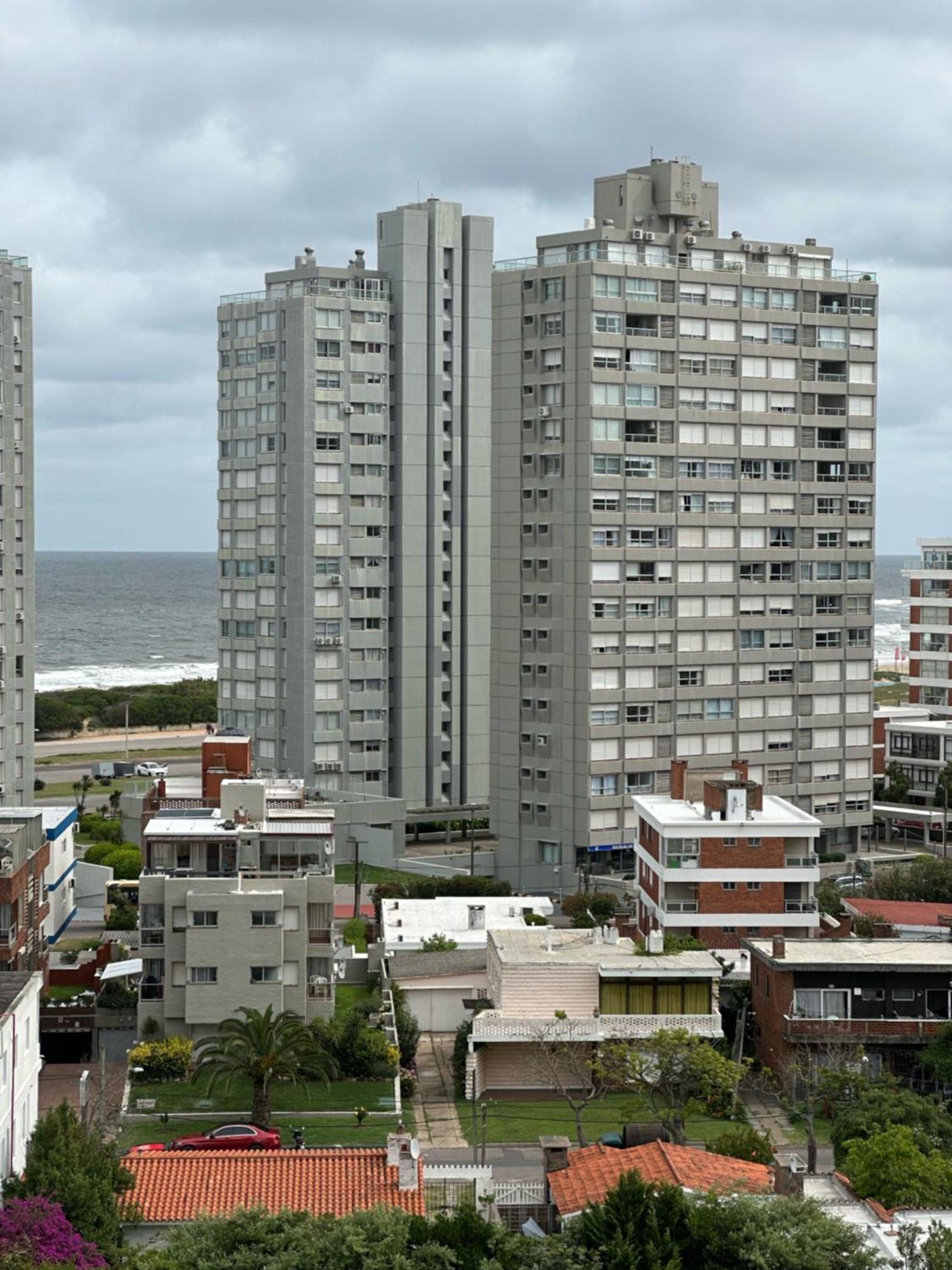 Hermoso Apartamento, Torre De Categoria Long Beach, En La Mejor Ubicacion De Punta Del Este Zewnętrze zdjęcie
