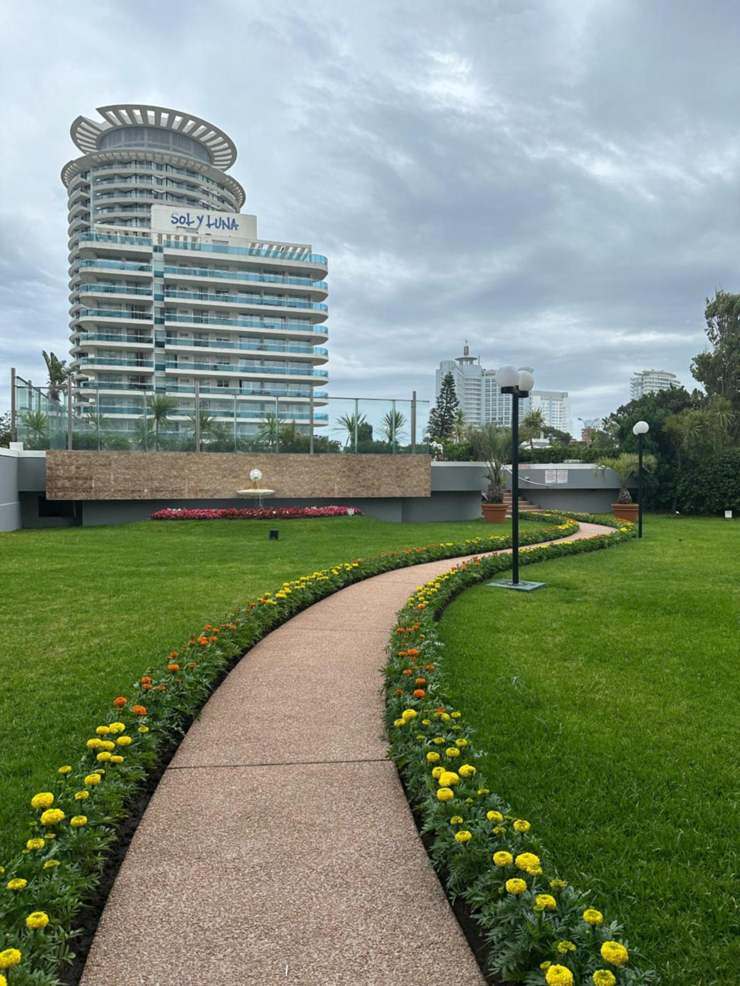 Hermoso Apartamento, Torre De Categoria Long Beach, En La Mejor Ubicacion De Punta Del Este Zewnętrze zdjęcie